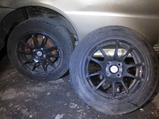 ขายล้อแม๊กเท่ๆสองวง  3500  ขอบ15 4/100