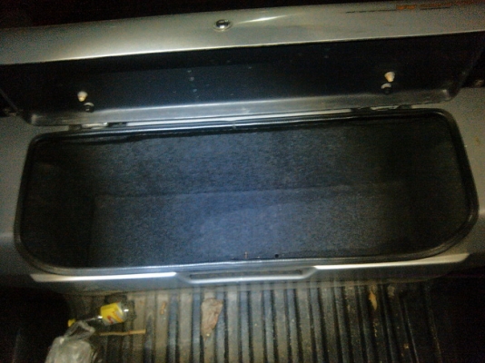 กล่องใส่ของ โรบาหลัง นาวาเร่ ชิ้นละ3000 ตะกูลแครี่บอยย