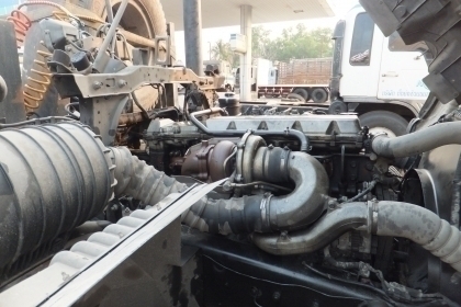 10ล้อหัวลากHINO MEGA 260UROII ปี47 10ล้อหัวลากHINO MEGA 260UROII ปี47