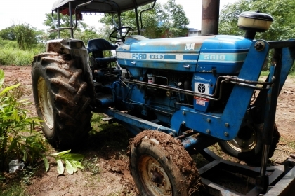 รถไถนาFORD 6600 เสื้อเรียบ ปั้มแบน ผาน7+ดันหน้า