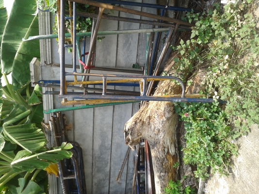 ขายนั่งร้านชุดล่ะ1000บาท มือสองครับ