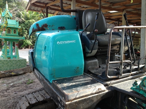 ขายรถขุดเล็ก KOMATSU PC30-7 สภาพพร้อมใช้ราคาเบาๆ