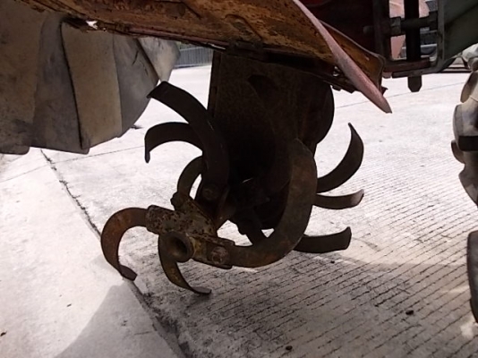 รหัส:13001154รถพรวนดินเดินตามใช้เครื่องG35-ZKขนาด4.5PSพร้อมใช้งานอุปกรณ์ครบชุดทำงานปกติ