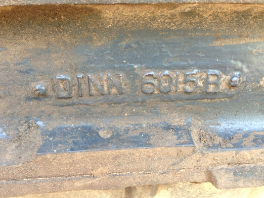 ขาย รถไถFORD 77 T3ท้าย 6600 ตัวเต็ม 1เพลา สภาพดี  ทำงานดี  พร้อมอุปกรณ์ 2 ชิ้น ใบดันหน้า และ ผาน 7  มีทะเบียนพร้อม พร้อมใช้พร้อมลุยงาน ราคาต่อรองได้ โทร 081-9972972