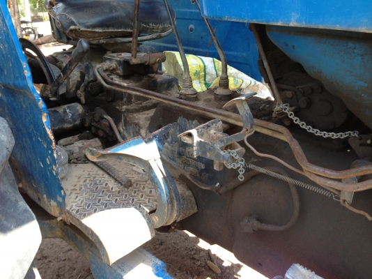 ขาย รถไถFORD 77 T3ท้าย 6600 ตัวเต็ม 1เพลา สภาพดี  ทำงานดี  พร้อมอุปกรณ์ 2 ชิ้น ใบดันหน้า และ ผาน 7  มีทะเบียนพร้อม พร้อมใช้พร้อมลุยงาน ราคาต่อรองได้ โทร 081-9972972