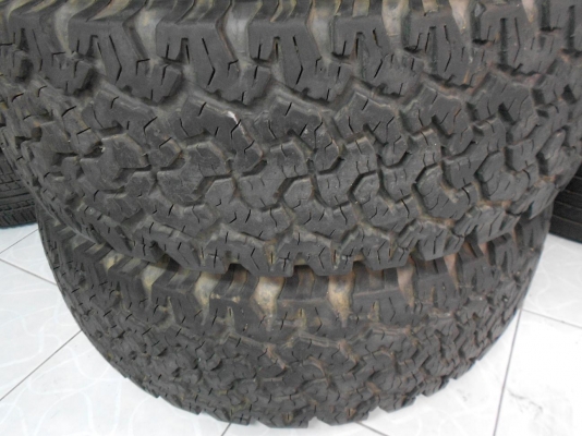 ขายล้อแม็ก Fortuner ขอบ 16 พร้อมยาง BF All-Terrain 265/75/16 /เทิร์นได้-ใส่ฟรี