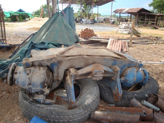 ขายเพลาหน้าของรถไถ ฟอร์ด 2 เพลาใหญ่