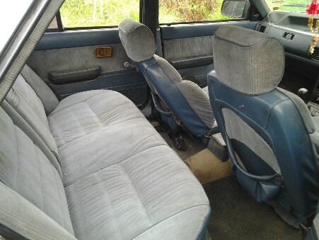 ขายรถยนต์ ปี83 มาสด้า 626 เครื่อง1600cc.ติดแก๊ส เกียร์ธรรมดา แอร์ไม่เย็น ล้อแม็ก ภายในดี รถขับดี ช่วงล่างดี ขายถูกๆตามสภาพ