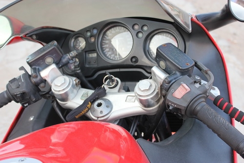 ขาย CBR1100XX blackbird อินวอยซ์+สรรพสามิต ขาย CBR1100XX blackbird อินวอยซ์+สรรพสามิต