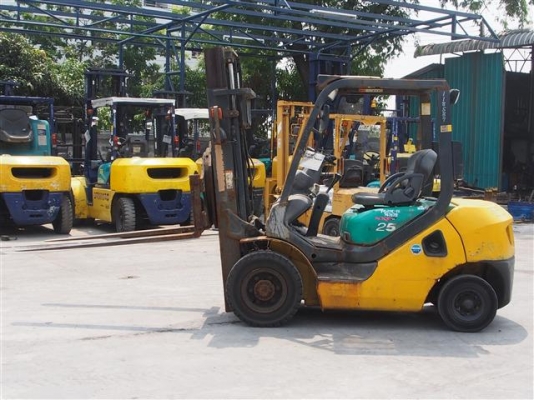 FORKLIFT KOMATSU FG25C-16 รถนอกนำเข้าจากญี่ปุ่น รถสวย พร้อมใช้งาน
