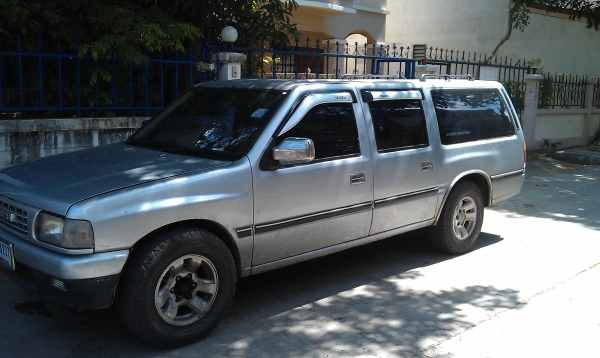 ขายรถแวนISUZUพร้อมใช้งาน