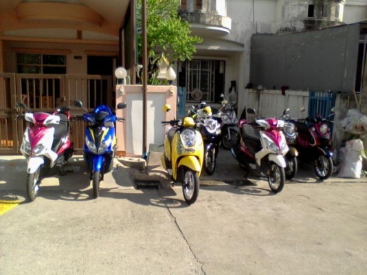 สกุ๊บปี้ไอ สภาพเดิมๆเครื่องแน่น รองขับได้ 0891629919หัวฉีด