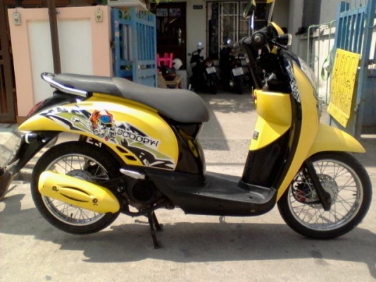 สกุ๊บปี้ไอ สภาพเดิมๆเครื่องแน่น รองขับได้ 0891629919หัวฉีด