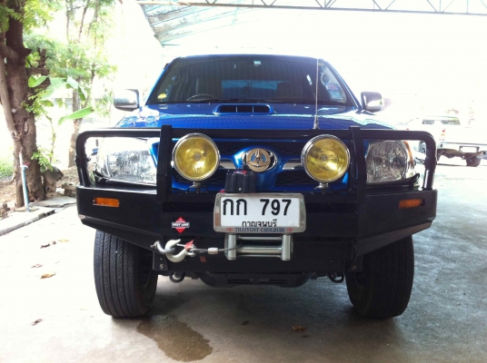 Toyota vigo 4wd 3.0 ตัว G ปี 06 สภาพสวย รถบ้าน ใช้งานเองครับ ติดชุดแต่งกันชน West Land วินซ์ไฟฟ้า เปลี่ยนล้อแม๊กเป็นรุ่นใหม่ ยาง Dunlop เบาะข้างในหุ้มหนังอย่างดี ติดต่อ ซ้อปา 085-1746828