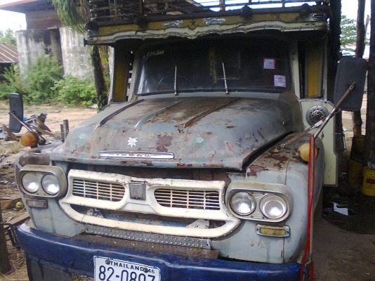 ขายสิบล้อหัวยาว 2 เพลา เครื่อง 6BD1 165HP สโลว์กลาง