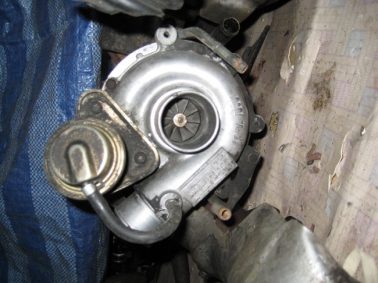 ขายเทอร์โบ ฟอร์ดพร้อมเขาเก่าญี่ปุ่น 6,500