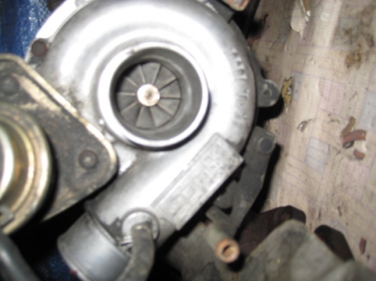 ขายเทอร์โบ ฟอร์ดพร้อมเขาเก่าญี่ปุ่น 6,500