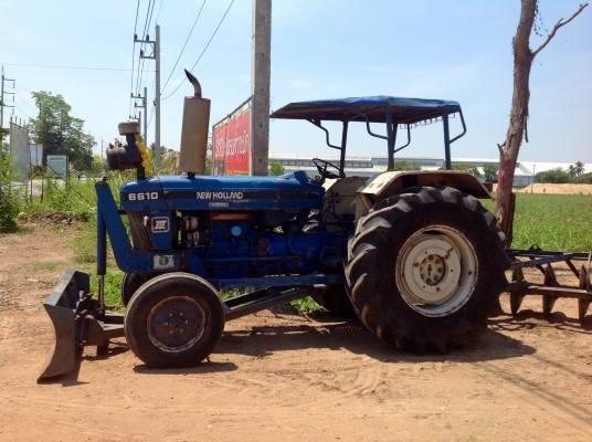 ขายรถไถ Ford 6600 NEW HOLLAND สภาพดี ราคาต่อลองได้ค่ะ