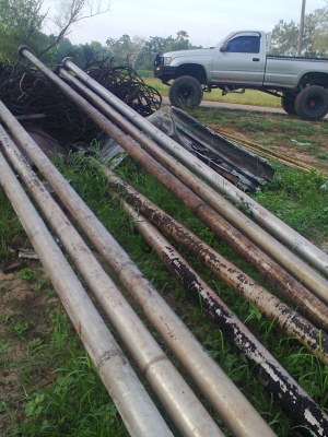 ขายเหมายกกอง ประมูลมาครั้งแรก กำไรนิดหน่อยก็ขายแล้วครับ แสตนเลส ทองแดง อลูมิเนียม เหล็ก เหล็กหล่อ น้ำหนักโดยประมาณ 75ตัน