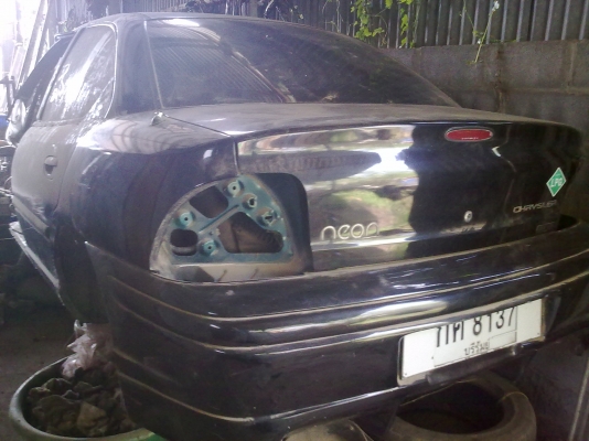 ครึ่งท่อนหลัง รถเก่งนีออนพร้อมชุดโอน