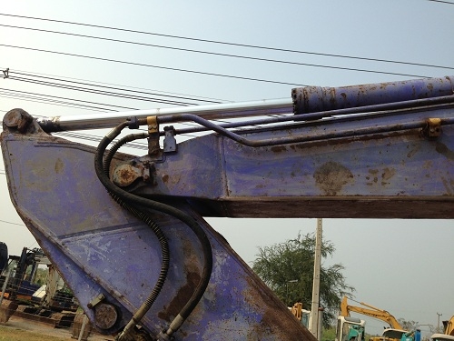 ขายรถแบคโฮ KOMATSU PC228USE-2 นำเข้าจากญี่ปุ่น รถปี2001 มีVDOให้ชมครับติดต่อ 081-2990958 ขายรถแบคโฮ KOMATSU PC228USE-2 นำเข้าจากญี่ปุ่น รถปี2001 มีVDOให้ชมครับติดต่อ 081-2990958