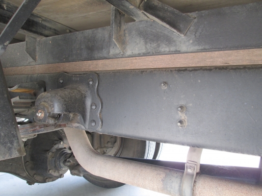 ขาย HINO FC สมอทอง รถห้าง ปี47 ตู้แห้ง 3 บานยาว 5.5 m สวยสดมาก ต่อรองได้คับ ขาย HINO FC สมอทอง รถห้าง ปี47 ตู้แห้ง 3 บานยาว 5.5 m สวยสดมาก ต่อรองได้คับ