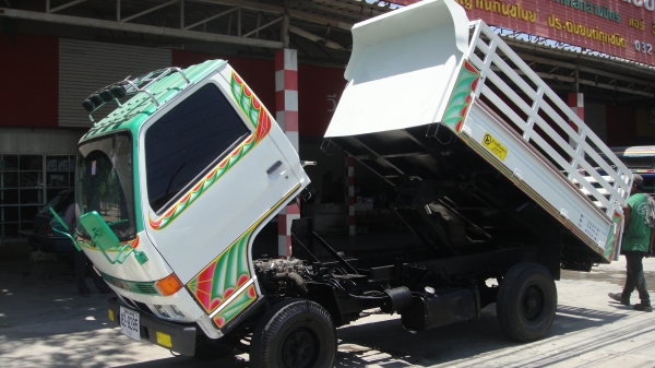 ISUZU NKR ดั๊มเกษตร 5ตัน ดาวน์45000ผ่อน7300/48เดือน ISUZU NKR ดั๊มเกษตร 5ตัน ดาวน์45000ผ่อน7300/48เดือน