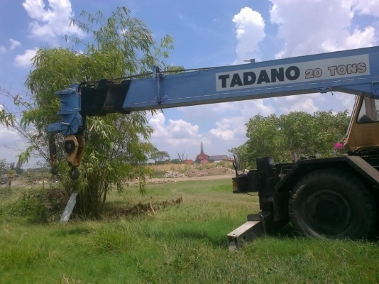 ขายรถเครน TADANO รุ่น M1 20 ตัน 3 ชัก ไม่มีเอกสาร สภาพพร้อมใช้