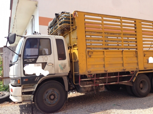 ขาย รถห้างแท้ 3H 195.   10 ล้อ 1 เพลา