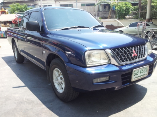 ขายMitusbishi starda 2.8 cab  249000  ปี2003