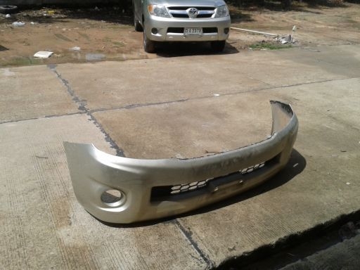 ขายกันชนหน้าวีโก้