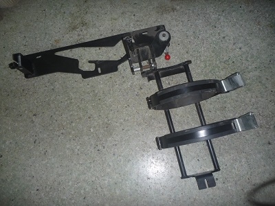 FORKLIFTแท่นยึดถังแก๊ส ขาเหล็กวางถังแก๊ส อุปกรณ์ตัววางถังแก๊ส LPG.Forklift 5,000.-