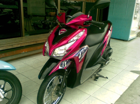 Click 125 i รุ่นใหม่ล่าสุด รถ 7 เดือน สวยวิ๊งขายถูกลดได้