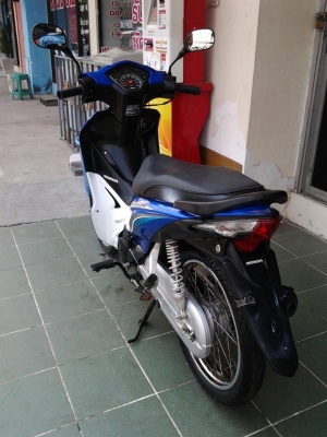 New Wave 110 i รุ่นใหม่ล่าสุด ปี 2555 รถ 4 เดือน สวยๆ ขายถูกลดได้ New Wave 110 i รุ่นใหม่ล่าสุด ปี 2555 รถ 4 เดือน สวยๆ ขายถูกลดได้