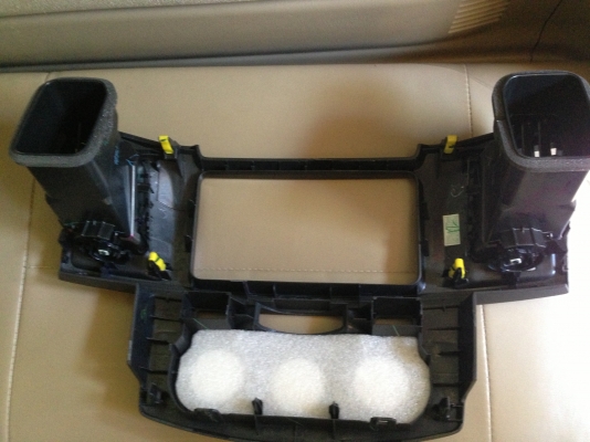 ขายหน้ากากวิทยุ. Toyota Vigo champ Smart Cab  3 ชิ้น