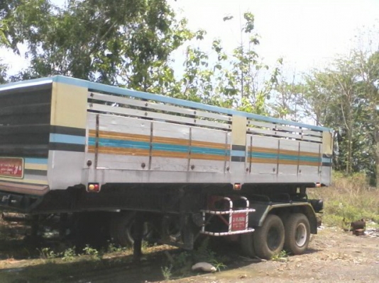 ขายหางพ่วงเซมิดั้ม 2เพลา อู่ซุ่นชัย มี2หาง