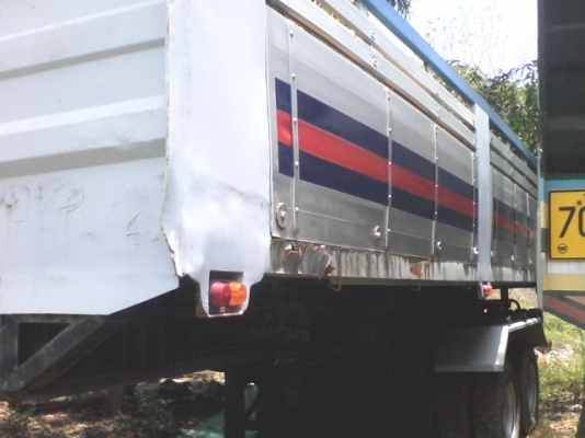 ขายหางพ่วงเซมิดั้ม 2เพลา อู่ซุ่นชัย มี2หาง