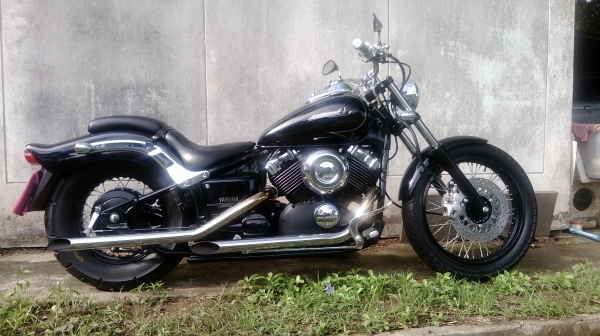 ขายชอปเปอร์ ยามาฮ่าแดร๊กสตาร์ 400 ราคา 98,000 บาท โทร 089-6301526 ราคาต่อรองได้