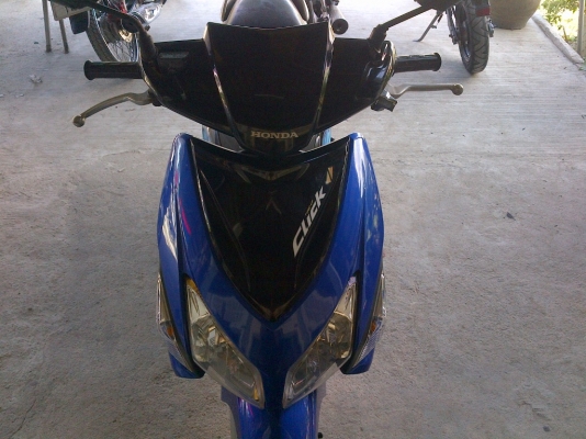 ขาย!ฮอนด้าคลิ๊กรุ่นท๊อป ล้อแม็ก ปี49 รถเครื่องเดิมแน่นๆ พร้อมใช้ ทะเบียน+เอกสารโอน ภาษีไม่หมด 088-2197709