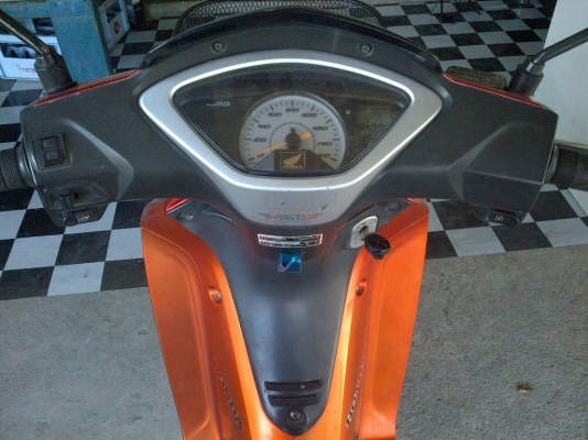 ด่วน!เวฟ125ไอหัวฉีด สต๊าทมือ ล้อแม็ก ปี48 รถเครื่องเดิมแน่นๆ พร้อมใช้ ทะเบียน+เอกสารโอน ภาษีไม่หมด 088-2197709