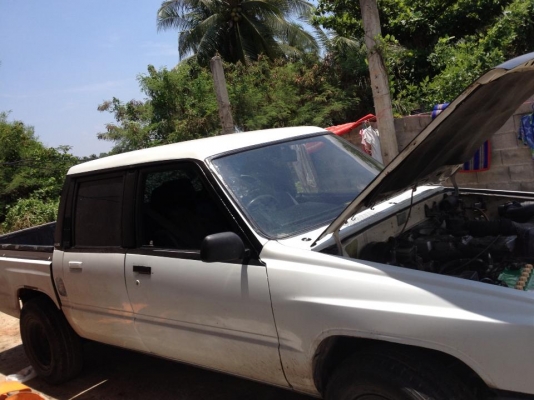 ขายครับ TOYOTA HERO 4 ประตูครับ