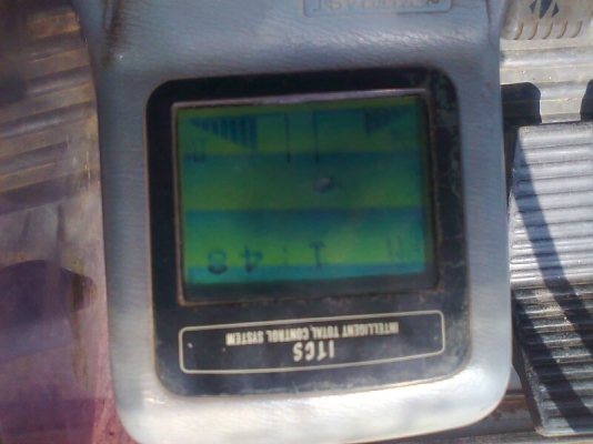 ขายด่วน..รถแบคโฮ KOBELCO SK200 M5 SUPER  เลขชั่วโมงทำงาน 2,2xx ชั่วโมง รถสวย ระบบไฟฟ้าทำงานดี ครบ ประหยัดน้ำมัน เกินคุ้ม ช่วงล่างสวยมาก ใช้ได้อีกนาน มีทะเบียนครบ.