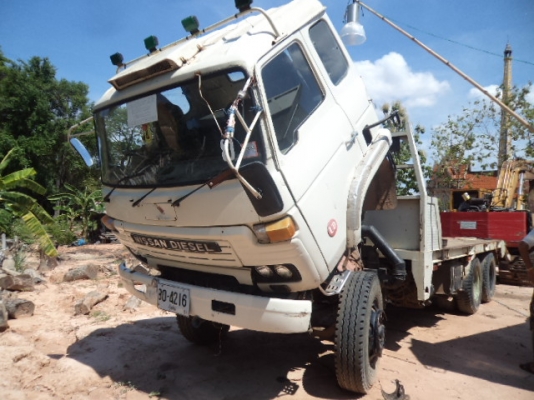 ขายรถ10ล้อนิสสันยูดี2เพลาเป็นเทเลอร์เข็นแม็กโค200-320ได้สบายๆ พร้อมใช้งานคับ