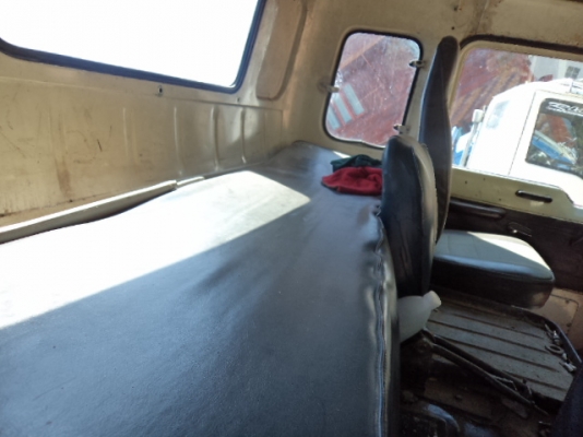 ขายรถ10ล้อนิสสันยูดี2เพลาเป็นเทเลอร์เข็นแม็กโค200-320ได้สบายๆ พร้อมใช้งานคับ