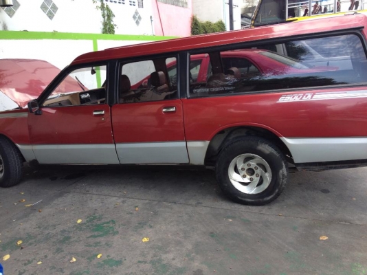 ขาย Isuzu van thairung ปี 88 คับ