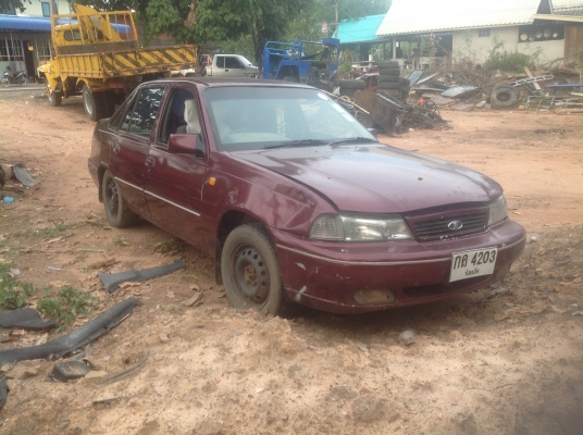 ขายถูกๆ รถเก๋ง แดวู   เครื่องพัง จะซ่อมใช้ หรือทำอะไหล่ ก็ดี มีทะเบียนชุดโอนครบ