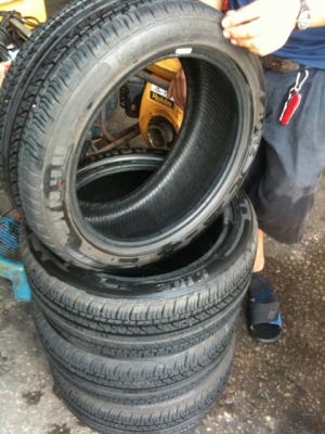 ยางสภาพสวยครับ 195-45-15 ปี 2011