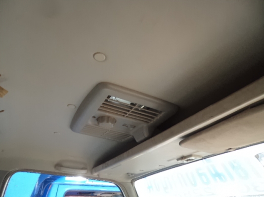 ขายรถอีซูซุ6ล้อดั้มหัวการ์ตูน เครื่อง100แรงม้า Fหลัง สภาพดี