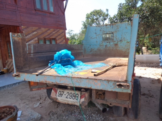 ขายรถอีซูซุNKR 6ล้อดั้มเครื่่อง74 แรงFหลัง สภาพดี