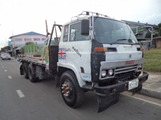 ขายรถอีซูซุ10ล้อเทเลอร์JCM เข็นรถแม็กโค120 สภาพดีพร้อมใช้งานคับ